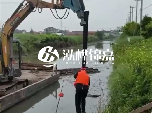 水挖打木樁專業(yè)團(tuán)隊(duì)泓樺錦嘉-最大可以打幾米的木樁？