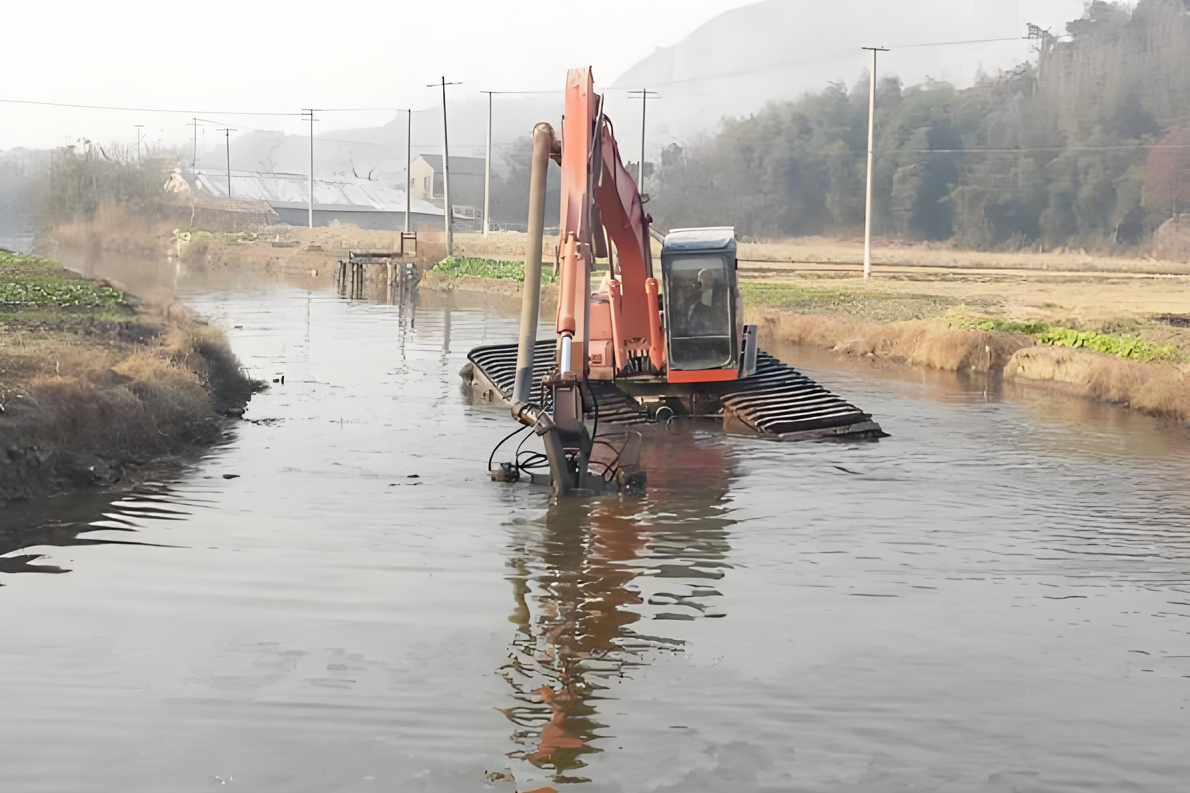 貴州遵義挖機(jī)清淤施工隊(duì)-鄉(xiāng)村溝渠清淤后如何防止再次淤積？